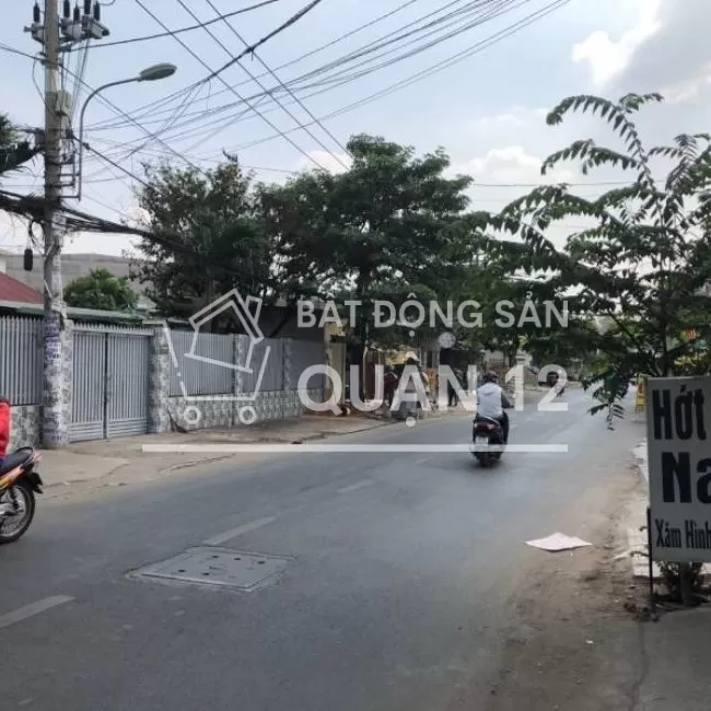 Nhà 1 trệt 2 lầu Mt Trung Mỹ Tây 13, 5m x 30m, 13.5 tỷ