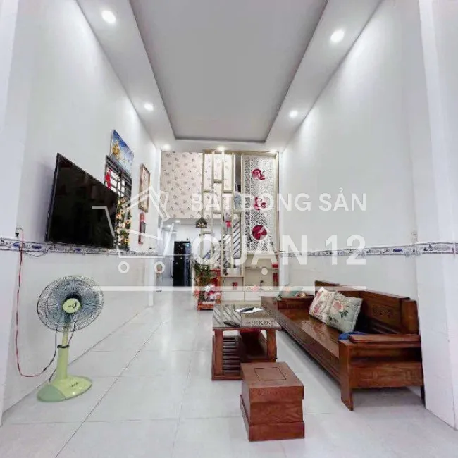 Nhà cấp 4 có lửng 55m2 Hiệp Thành 26 Q12 , hẻm 3 gác , liền kề Coopmart , 3 tỷ nhỉnh 0932030061